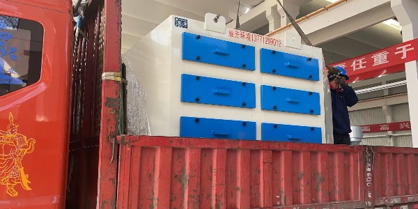 印刷廢氣靠譜的處理方式，就來(lái)耀先環(huán)境找活性炭吸附設(shè)備！
