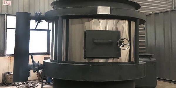 塑料垃圾應(yīng)該如何處理，使用耀先小型垃圾焚燒爐可快速解決